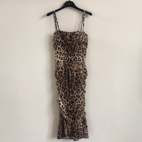 DOLCE & GABBANA Leopard Print Ruched Midi Dress - Picture 5 of 8